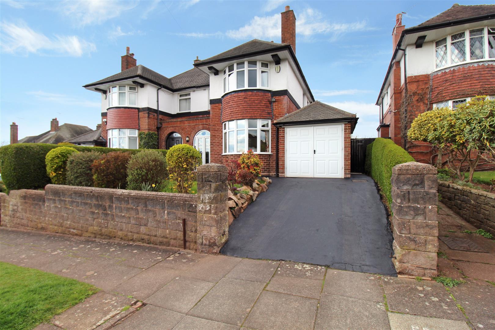 Robinson Road, Trentham, Stoke-On-Trent